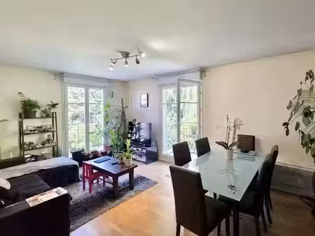location meublée appartement 2 pièces 45 m² à paris 17ème (75017)  1 530 €