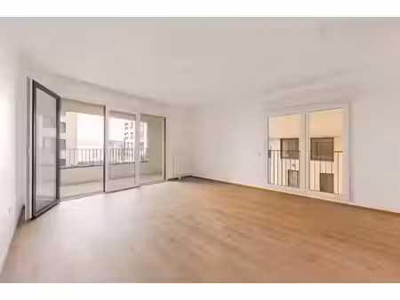 location appartement 3 pièces 65 m² à rouen (76000)  829 €