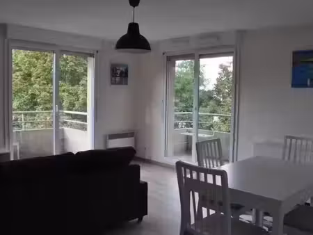 location meublée appartement 2 pièces 49 m² à toulouse (31000)  810 €