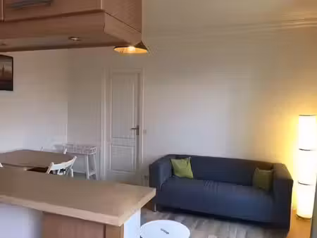 location meublée appartement 2 pièces 35 m² à le raincy (93340)  785 €