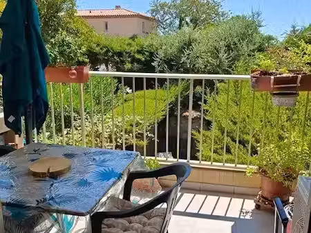 location meublée appartement 1 pièce 33 m² à nice (06000)  700 €
