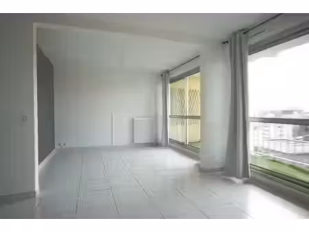 location appartement 2 pièces 62.48 m² à rouen (76000)  772 €