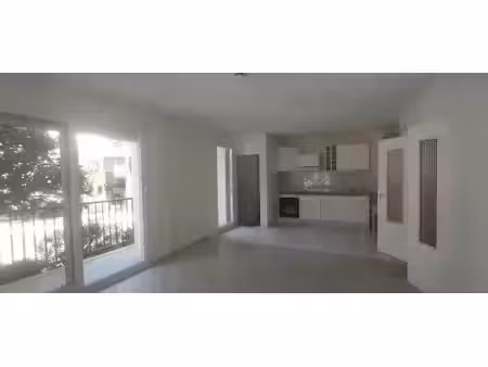 location appartement 3 pièces 71 m² à perpignan (66000)  750 €