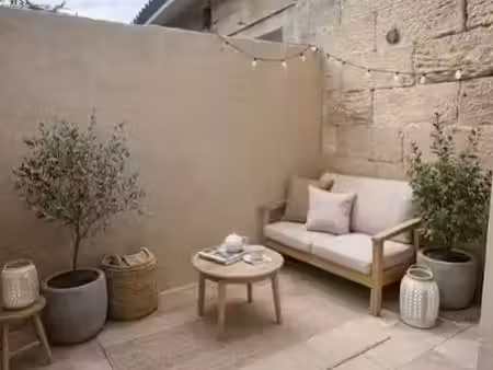 location appartement 2 pièces à fronsac (33126)  825 €