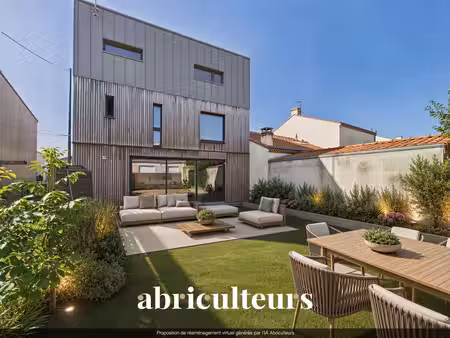 vaste maison familiale d'architecte de 220m2 - jardin - 5 chambres - un garage/buanderie -