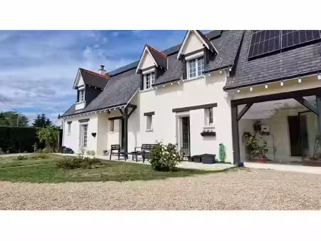 maison veigne 8 pièce(s) 219 m2
