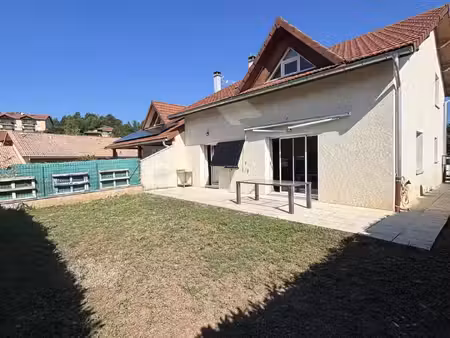 gap sud - magnifique villa t5 jumelée de 2008 de 133.60m² sur 180m² de terrain