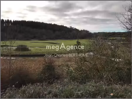 marais à poissons de 8835m2 bordé par la rivière la vertonne  havre de paix et dépaysement