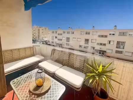 location appartement 3 pièces 57.39 m² à hyeres (83400)  920 €