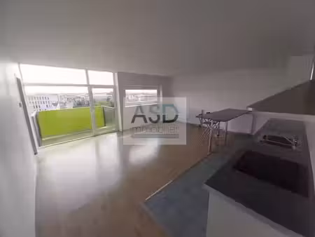 location appartement 5 pièces 100 m² à lille (59000)  1 250 €