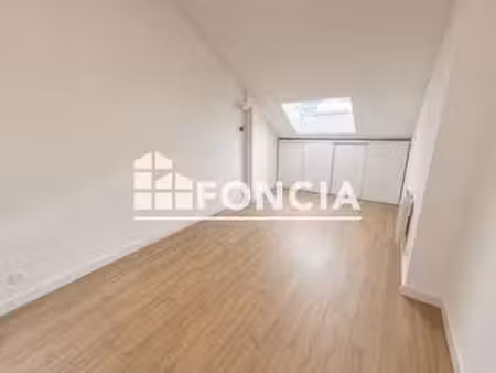 location appartement 2 pièces à sautron (44880) : à louer 2 pièces / 49m² sautron