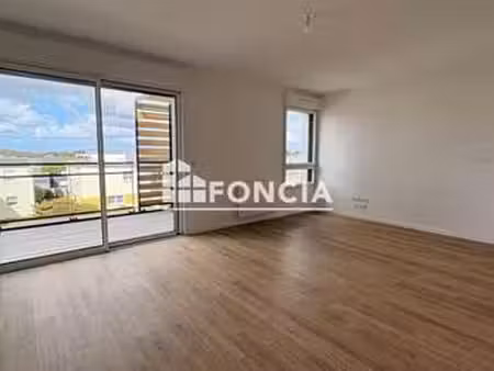location appartement 2 pièces à guilers (29820) : à louer 2 pièces / 52m² guilers