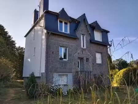 location maison meublé à guingamp (22200) : à louer meublé / 131m² guingamp