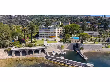 appartement avec terrasse en bord de mer villefranche-sur-mer (06)