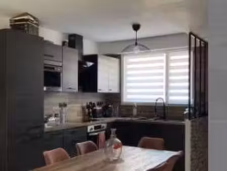 location maison à la suze-sur-sarthe (72210) : à louer / 89m² la suze-sur-sarthe