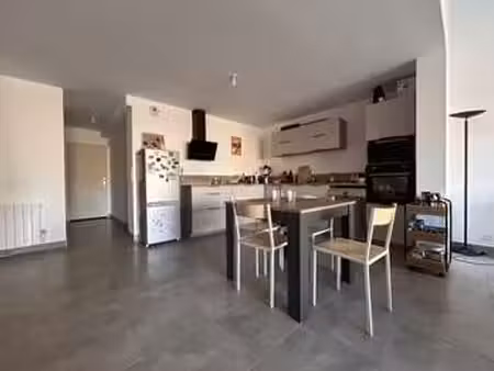 location maison au loroux-bottereau (44430) : à louer / 100m² le loroux-bottereau