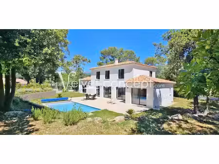 villa avec piscine roquefort-les-pins (06)