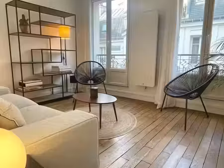 location meublée appartement 2 pièces 34 m² à paris 16ème (75016)  1 390 €