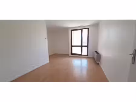 studio