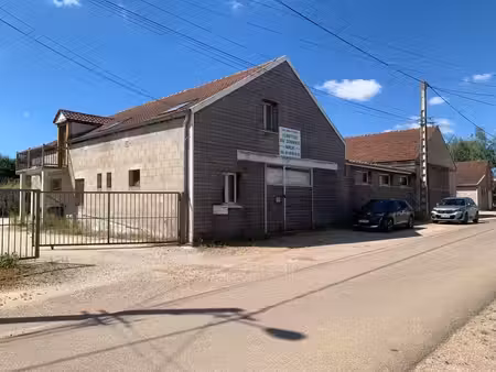 vente entrepôt courcelles les semur 21140 1012m²