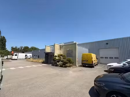 vente local d’activités crissey 71530 1100m²