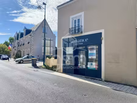 local commercial à esvres (rue nationale)