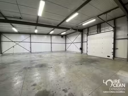 vente local d’activités le pallet 44330 205m²