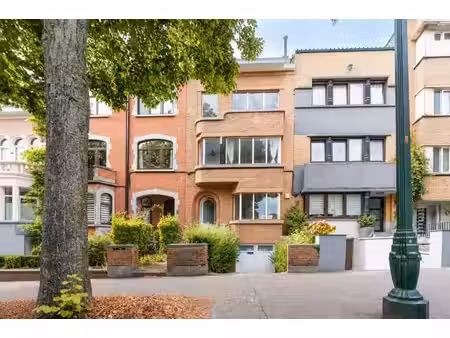 maison bel étage à rénover avec 4 chambres  garage et jardin