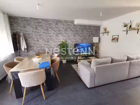a louer maison cérans foulletourte avec trois chambres  jardin et garage