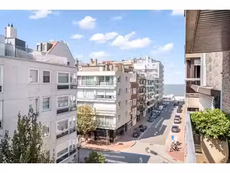 appartement ensoleillé et bien entretenu avec vue latérale s