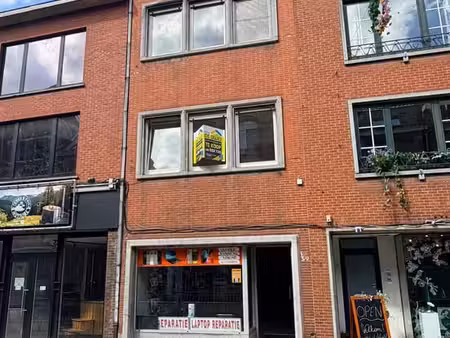 veelzijdig handelshuis met woongelegenheid in aarschot