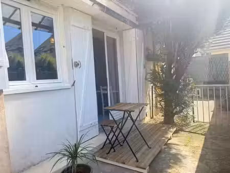 location meublée appartement 1 pièce 19.2 m² à bures-sur-yvette (91440)  595 €