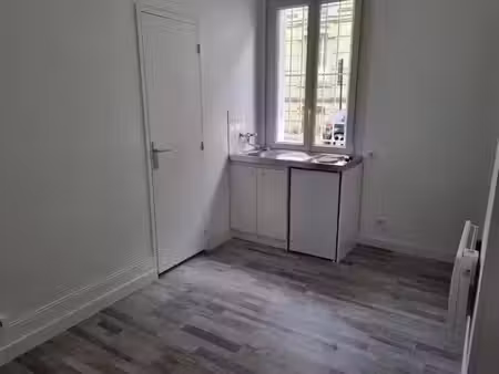 location appartement 1 pièce 13.95 m² à le havre (76600)  260 €