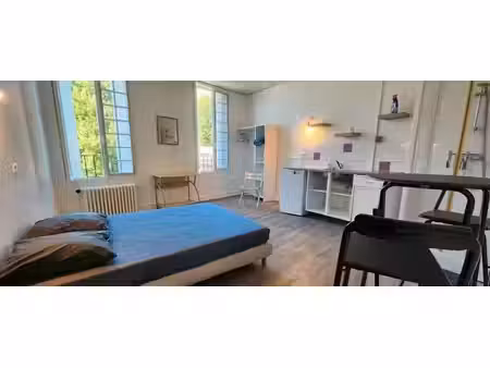 location appartement 1 pièce à bordeaux (33000)  450 €
