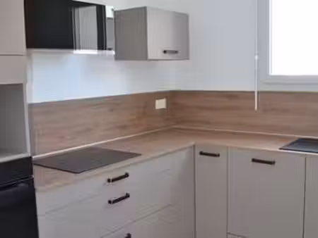 location appartement 3 pièces à crozon (29160) : à louer 3 pièces / 63m² crozon
