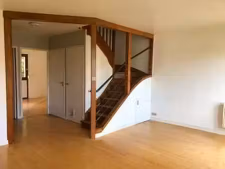 location appartement 4 pièces à noyal-sur-vilaine (35530) : à louer 4 pièces / 85m² noyal-