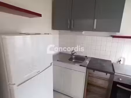 location appartement 2 pièces 35.5 m² à nancy (54000)  497 €