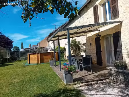 maison 5 pièces 142.5 m²