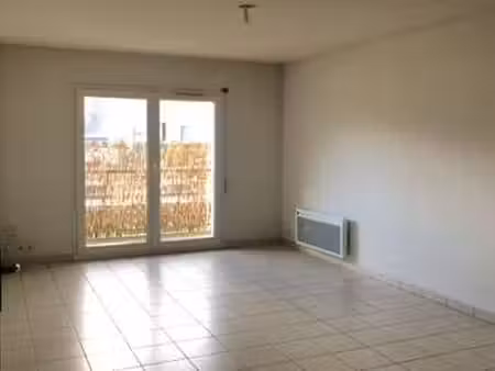 location appartement 2 pièces piscine à saint-brieuc (22000) : à louer 2 pièces piscine / 