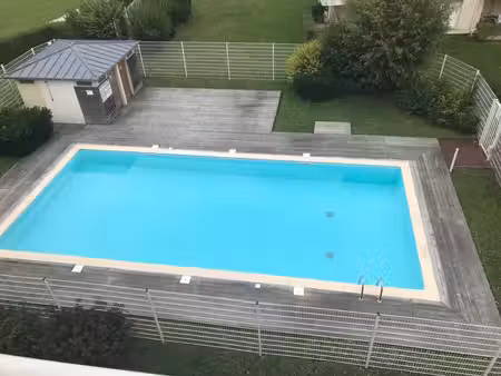 residence - parking - piscine - balcon