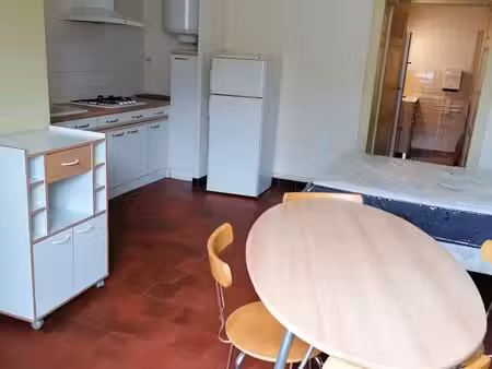 a louer studio meublé