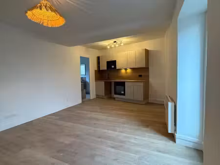 appartement f2 – centre-ville d’étampes