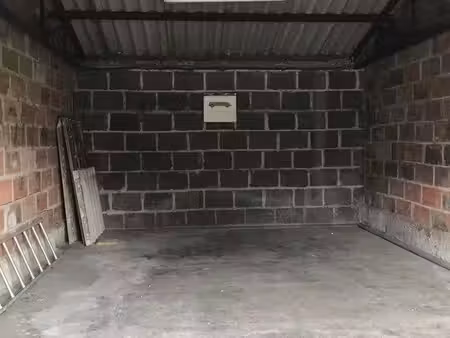 local de stockage 24 m2