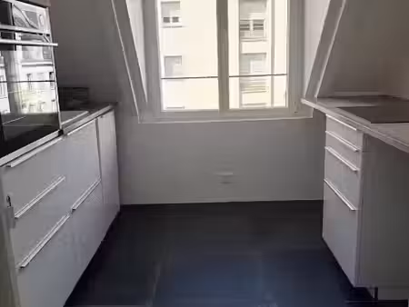 location appartement 3 pièces 46.67 m² à abbeville (80100)  620 €