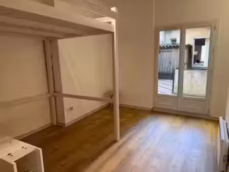 location appartement 1 pièce à bordeaux (33000)  610 €