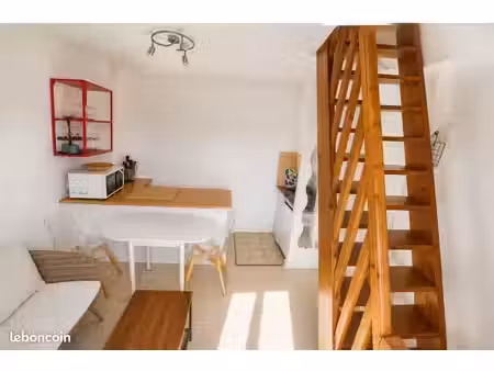 a louer type un bis  centre dinard en duplex