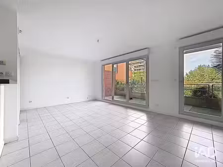 location appartement 1 pièce 39 m² à toulouse (31000)  660 €
