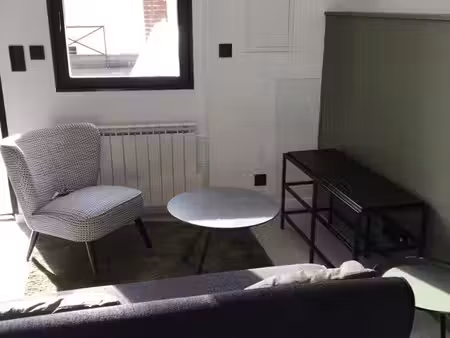 petite maison individuelle lumineuse avec terrasse et jardin – 33 m²