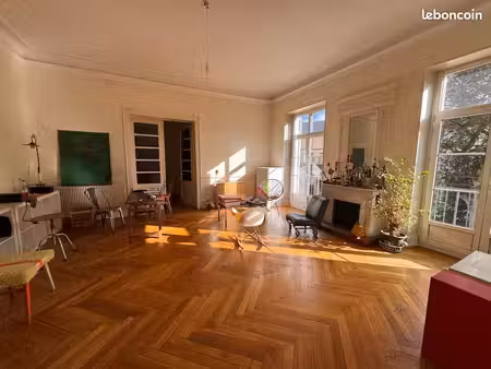 appartement 4 pièces 119 m²