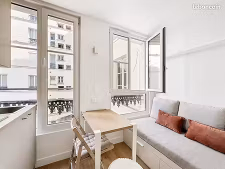 studio 1 pièce 11 m²